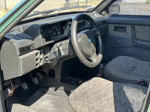 Зеленый ВАЗ 21099, объемом двигателя 1.5 л и пробегом 178 тыс. км за 1099 $, фото 6 на Automoto.ua