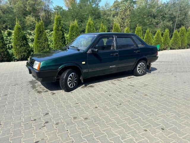 Зеленый ВАЗ 21099, объемом двигателя 1.5 л и пробегом 178 тыс. км за 1000 $, фото 4 на Automoto.ua