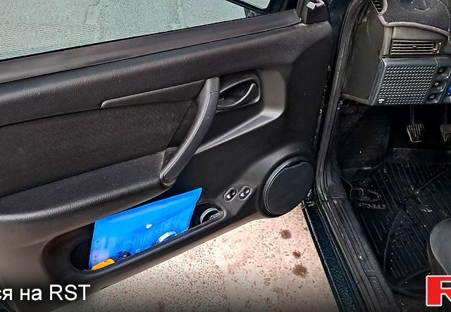 Зеленый ВАЗ 21099, объемом двигателя 1.5 л и пробегом 100 тыс. км за 1600 $, фото 3 на Automoto.ua