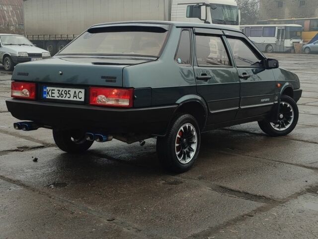 Зелений ВАЗ 21099, об'ємом двигуна 1.5 л та пробігом 62 тис. км за 1999 $, фото 4 на Automoto.ua