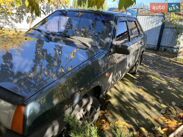 Зелений ВАЗ 21099, об'ємом двигуна 1.5 л та пробігом 177 тис. км за 1300 $, фото 7 на Automoto.ua