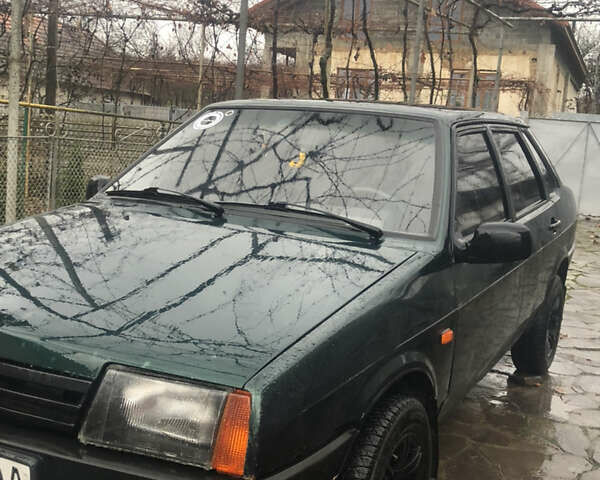 Зеленый ВАЗ 21099, объемом двигателя 1.7 л и пробегом 150 тыс. км за 1500 $, фото 2 на Automoto.ua