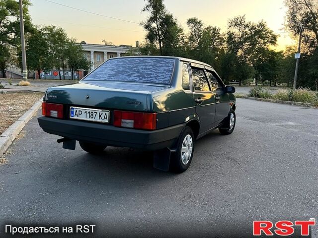 Зеленый ВАЗ 21099, объемом двигателя 1.5 л и пробегом 298 тыс. км за 2750 $, фото 2 на Automoto.ua