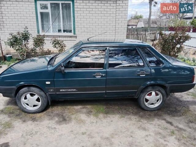 Зеленый ВАЗ 21099, объемом двигателя 1.5 л и пробегом 493 тыс. км за 1500 $, фото 1 на Automoto.ua