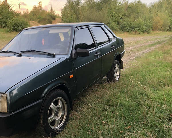 Зелений ВАЗ 21099, об'ємом двигуна 1.5 л та пробігом 200 тис. км за 900 $, фото 2 на Automoto.ua