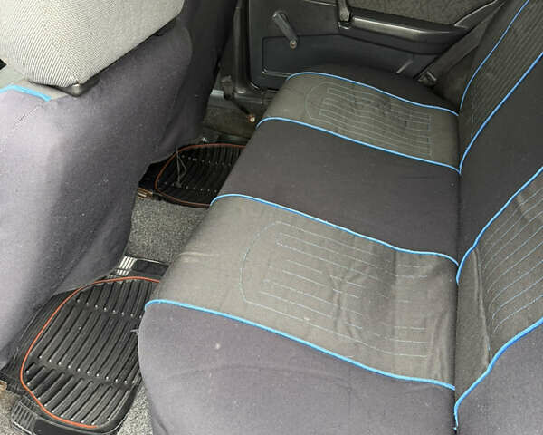 Зелений ВАЗ 21099, об'ємом двигуна 1.5 л та пробігом 163 тис. км за 2000 $, фото 10 на Automoto.ua