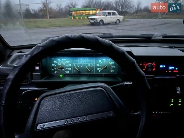 Зеленый ВАЗ 21099, объемом двигателя 1.5 л и пробегом 240 тыс. км за 2100 $, фото 6 на Automoto.ua