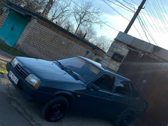Зеленый ВАЗ 21099, объемом двигателя 1.5 л и пробегом 300 тыс. км за 2050 $, фото 4 на Automoto.ua