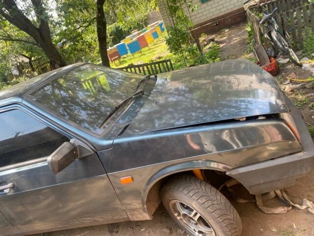 Зеленый ВАЗ 21099, объемом двигателя 1.5 л и пробегом 350 тыс. км за 528 $, фото 2 на Automoto.ua