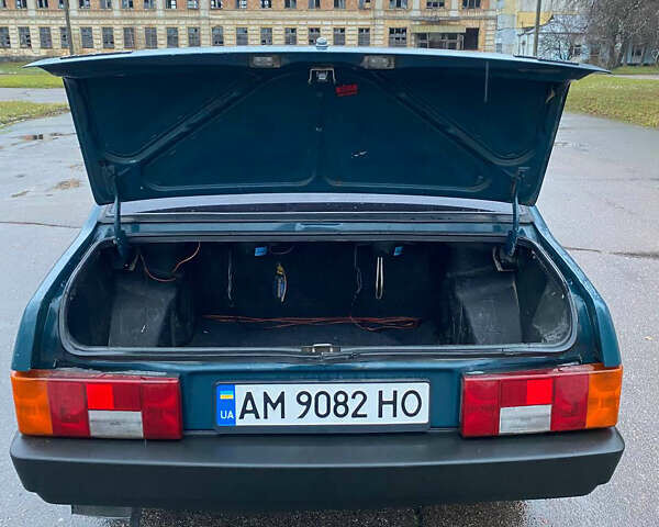 Зеленый ВАЗ 21099, объемом двигателя 1.6 л и пробегом 104 тыс. км за 2100 $, фото 9 на Automoto.ua