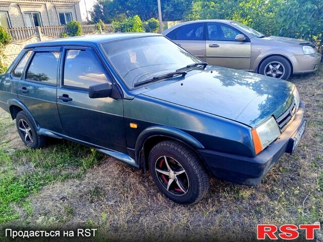 Зеленый ВАЗ 21099, объемом двигателя 1.5 л и пробегом 250 тыс. км за 1500 $, фото 4 на Automoto.ua