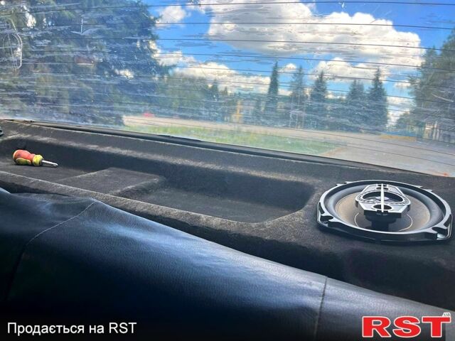 Зеленый ВАЗ 21099, объемом двигателя 1.5 л и пробегом 75 тыс. км за 1500 $, фото 9 на Automoto.ua