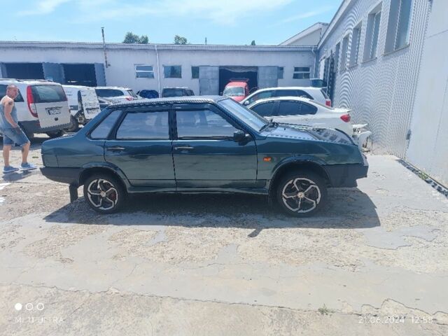 Зеленый ВАЗ 21099, объемом двигателя 0 л и пробегом 80 тыс. км за 1500 $, фото 5 на Automoto.ua