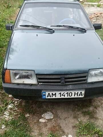 Зеленый ВАЗ 21099, объемом двигателя 1.6 л и пробегом 206 тыс. км за 999 $, фото 1 на Automoto.ua