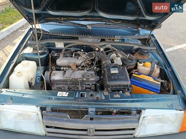 Зелений ВАЗ 21099, об'ємом двигуна 1.5 л та пробігом 256 тис. км за 1750 $, фото 21 на Automoto.ua