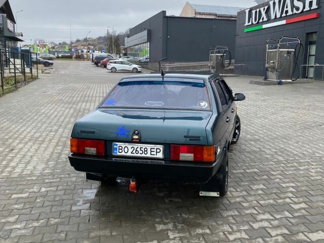 Зеленый ВАЗ 21099, объемом двигателя 1.5 л и пробегом 188 тыс. км за 1800 $, фото 3 на Automoto.ua