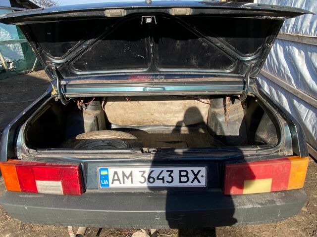 Зеленый ВАЗ 21099, объемом двигателя 1.5 л и пробегом 288 тыс. км за 1000 $, фото 3 на Automoto.ua