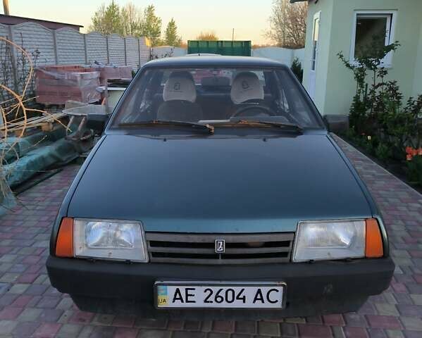 Зеленый ВАЗ 21099, объемом двигателя 1.5 л и пробегом 176 тыс. км за 2300 $, фото 3 на Automoto.ua