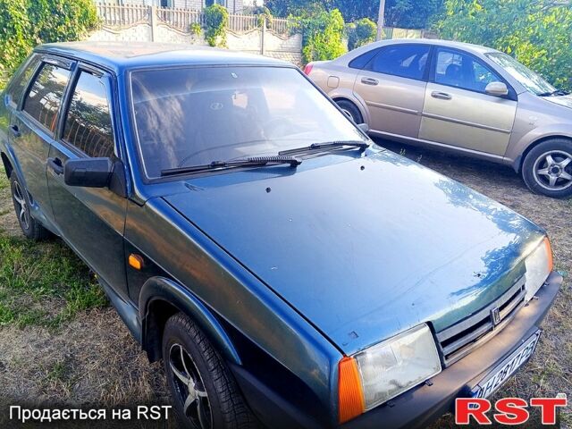 Зеленый ВАЗ 21099, объемом двигателя 1.5 л и пробегом 250 тыс. км за 1500 $, фото 3 на Automoto.ua