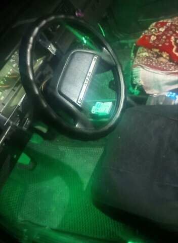 Зелений ВАЗ 21099, об'ємом двигуна 1.5 л та пробігом 200 тис. км за 2000 $, фото 6 на Automoto.ua