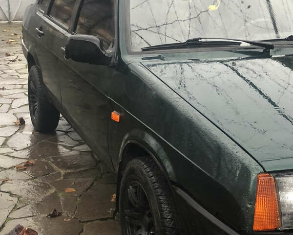 Зеленый ВАЗ 21099, объемом двигателя 1.7 л и пробегом 150 тыс. км за 1500 $, фото 1 на Automoto.ua