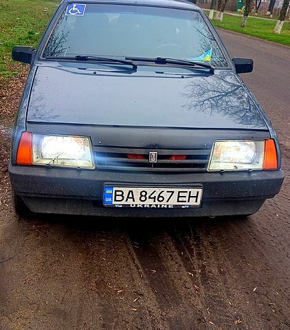 Зеленый ВАЗ 21099, объемом двигателя 1.5 л и пробегом 200 тыс. км за 1800 $, фото 2 на Automoto.ua