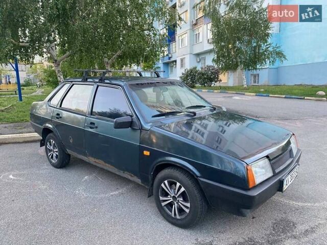 Зелений ВАЗ 21099, об'ємом двигуна 1.6 л та пробігом 318 тис. км за 1100 $, фото 2 на Automoto.ua