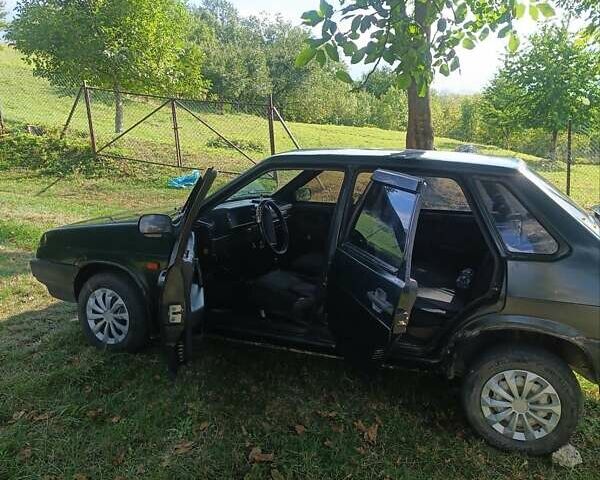 Зелений ВАЗ 21099, об'ємом двигуна 1.6 л та пробігом 358 тис. км за 1300 $, фото 3 на Automoto.ua