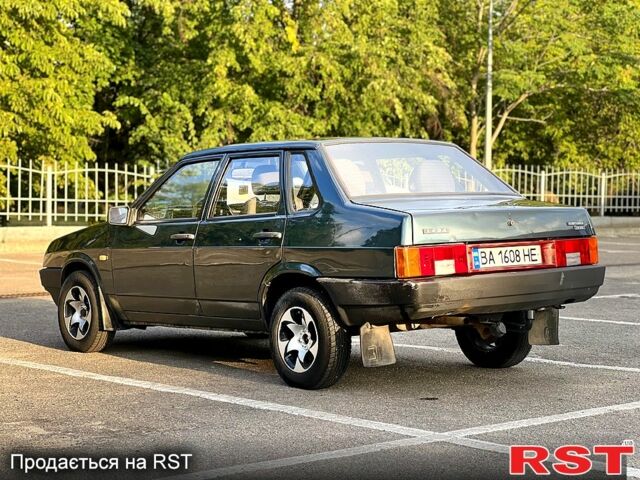 ВАЗ 21099 2004 в Кропивницком (Кировограде) на Automoto.ua Зеленый ВАЗ 21099, объемом двигателя 1.5 л и пробегом 300 тыс. км за 1800 $, фото 1 на Automoto.ua