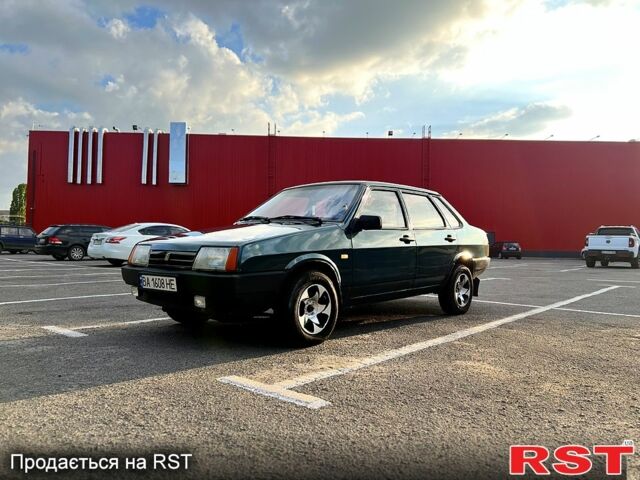 ВАЗ 21099 2004 в Кропивницком (Кировограде) на Automoto.ua Зеленый ВАЗ 21099, объемом двигателя 1.5 л и пробегом 300 тыс. км за 1800 $, фото 2 на Automoto.ua