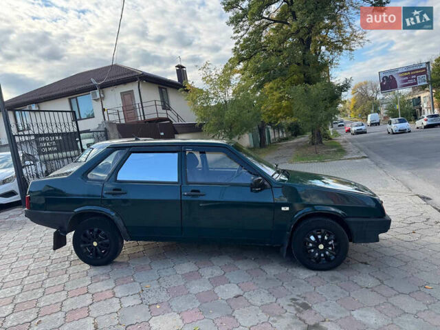 Зелений ВАЗ 21099, об'ємом двигуна 1.5 л та пробігом 300 тис. км за 1899 $, фото 3 на Automoto.ua
