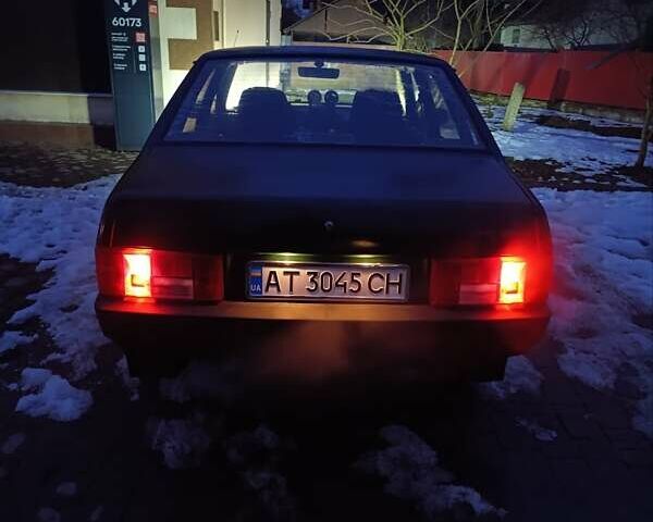 Зелений ВАЗ 21099, об'ємом двигуна 1.5 л та пробігом 180 тис. км за 1300 $, фото 10 на Automoto.ua