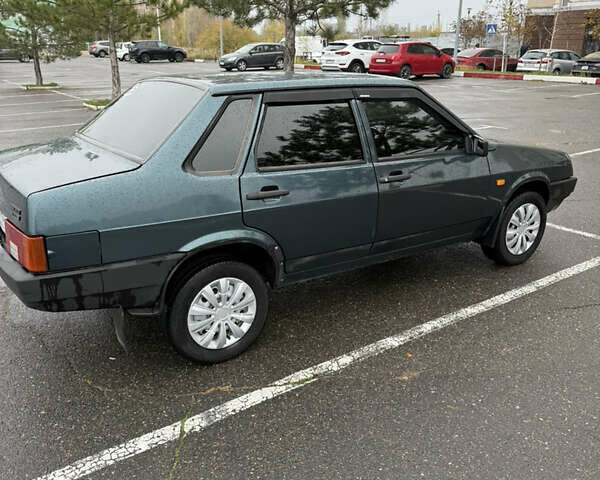 Зелений ВАЗ 21099, об'ємом двигуна 1.5 л та пробігом 163 тис. км за 2000 $, фото 2 на Automoto.ua