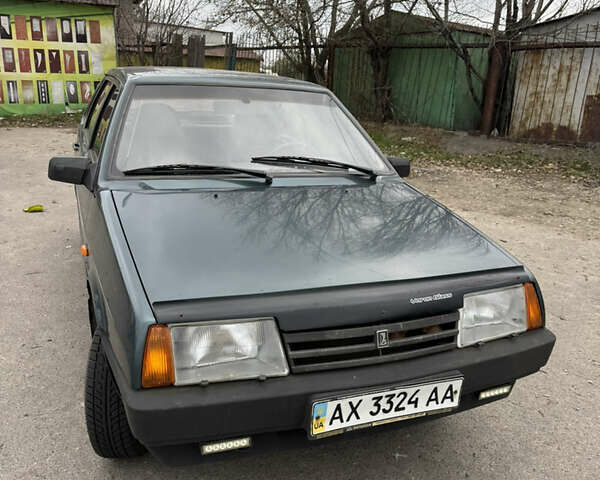 Зеленый ВАЗ 21099, объемом двигателя 1.5 л и пробегом 185 тыс. км за 1250 $, фото 1 на Automoto.ua