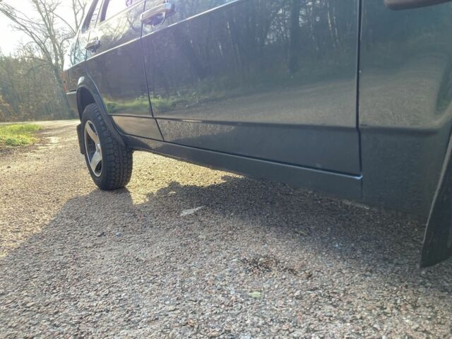 Зеленый ВАЗ 21099, объемом двигателя 1.5 л и пробегом 300 тыс. км за 2100 $, фото 9 на Automoto.ua