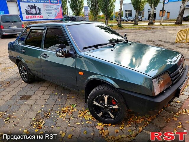 ВАЗ 21099 2005 в Краматорске на Automoto.ua Зеленый ВАЗ 21099, объемом двигателя 1.5 л и пробегом 230 тыс. км за 2000 $, фото 4 на Automoto.ua