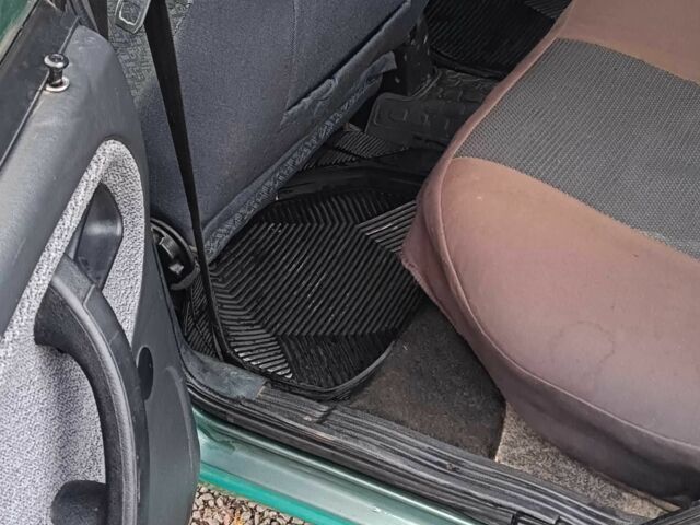 Зелений ВАЗ 21099, об'ємом двигуна 1.5 л та пробігом 208 тис. км за 1350 $, фото 10 на Automoto.ua