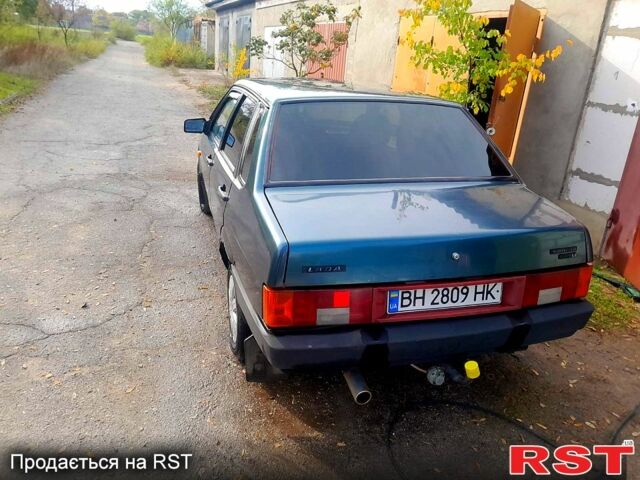 Зеленый ВАЗ 21099, объемом двигателя 1.5 л и пробегом 139 тыс. км за 1800 $, фото 8 на Automoto.ua