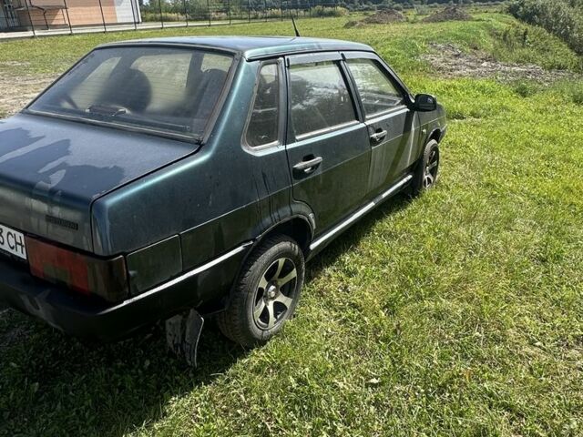 Зеленый ВАЗ 21099, объемом двигателя 1.5 л и пробегом 274 тыс. км за 1400 $, фото 3 на Automoto.ua