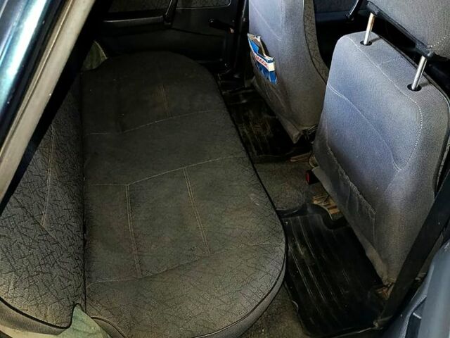 Зеленый ВАЗ 21099, объемом двигателя 1.5 л и пробегом 400 тыс. км за 1200 $, фото 6 на Automoto.ua