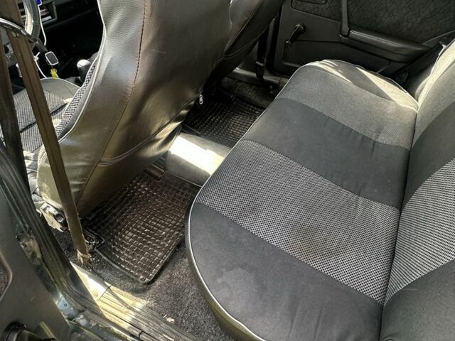 Зеленый ВАЗ 21099, объемом двигателя 1.5 л и пробегом 274 тыс. км за 1400 $, фото 5 на Automoto.ua