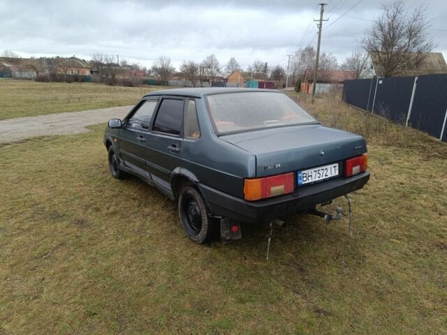 Зеленый ВАЗ 21099, объемом двигателя 1.5 л и пробегом 233 тыс. км за 750 $, фото 3 на Automoto.ua