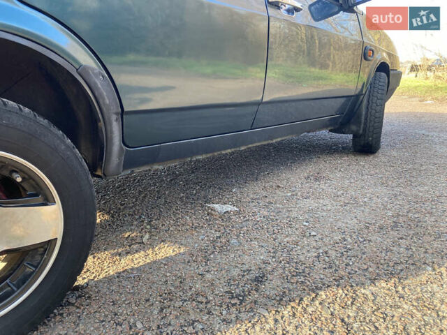 Зеленый ВАЗ 21099, объемом двигателя 1.5 л и пробегом 300 тыс. км за 2100 $, фото 15 на Automoto.ua