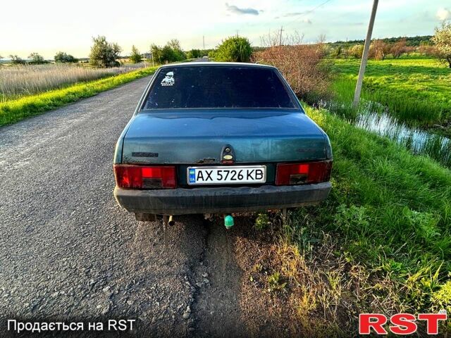 Зеленый ВАЗ 21099, объемом двигателя 1.5 л и пробегом 340 тыс. км за 1800 $, фото 3 на Automoto.ua