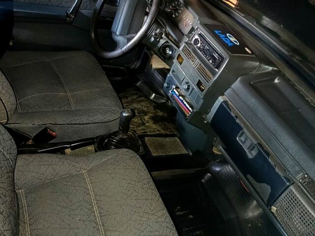 Зеленый ВАЗ 21099, объемом двигателя 1.5 л и пробегом 400 тыс. км за 1200 $, фото 7 на Automoto.ua