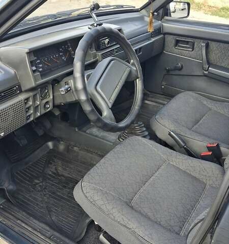 ВАЗ 21099 2005 в Николаеве на Automoto.ua Зеленый ВАЗ 21099, объемом двигателя 1.5 л и пробегом 80 тыс. км за 3850 $, фото 4 на Automoto.ua