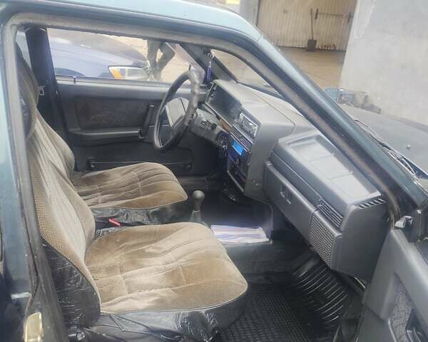 Зеленый ВАЗ 21099, объемом двигателя 1.5 л и пробегом 79 тыс. км за 2300 $, фото 3 на Automoto.ua