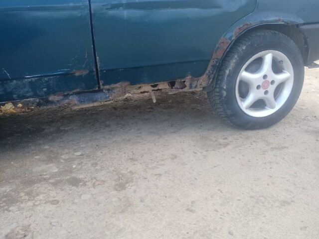 Зелений ВАЗ 21099, об'ємом двигуна 1.5 л та пробігом 232 тис. км за 750 $, фото 1 на Automoto.ua