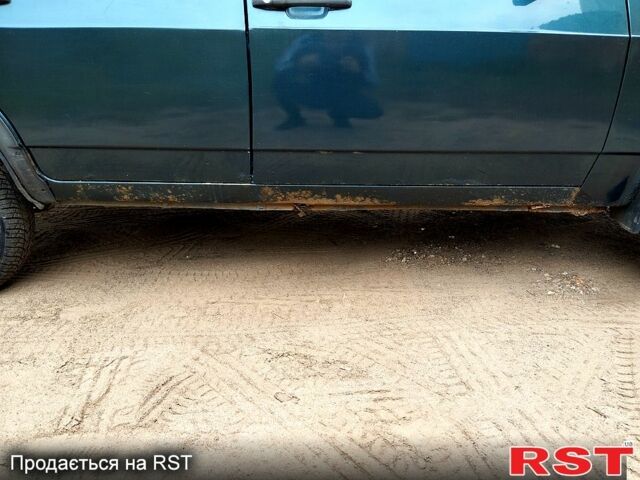 Зеленый ВАЗ 21099, объемом двигателя 1.5 л и пробегом 240 тыс. км за 800 $, фото 5 на Automoto.ua