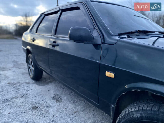 Зеленый ВАЗ 21099, объемом двигателя 1.5 л и пробегом 200 тыс. км за 1499 $, фото 4 на Automoto.ua